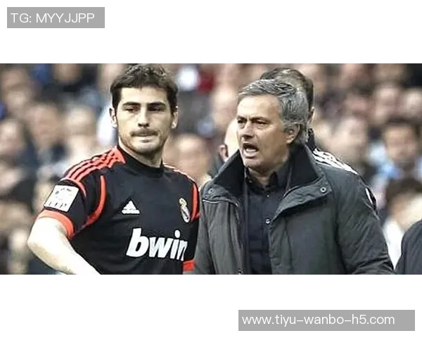 特里回忆穆里尼奥周日早晨让球队与孩子们团聚的温馨时刻